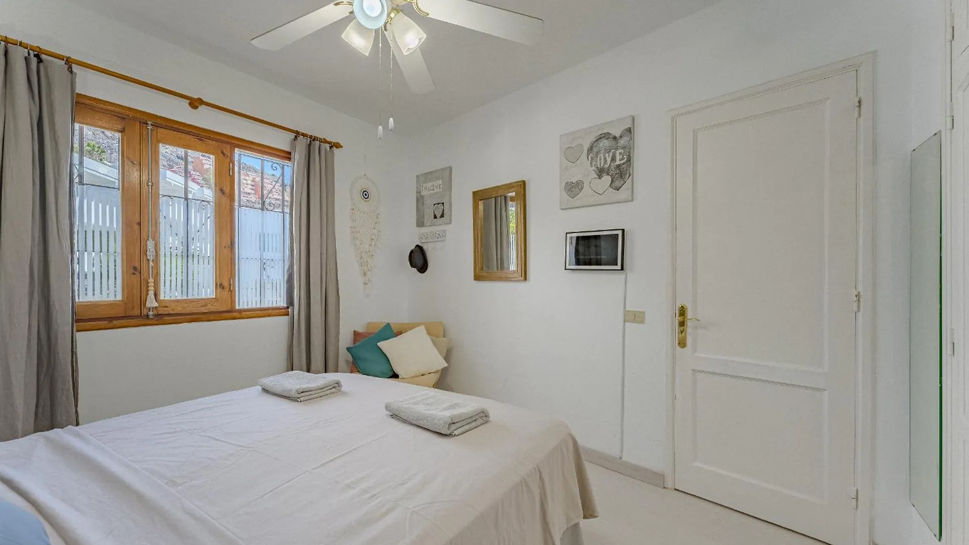 2Bedroom Losgigantes Amazing View Free Parking Fibre Acantilado de los Gigantes 0*,  Spain